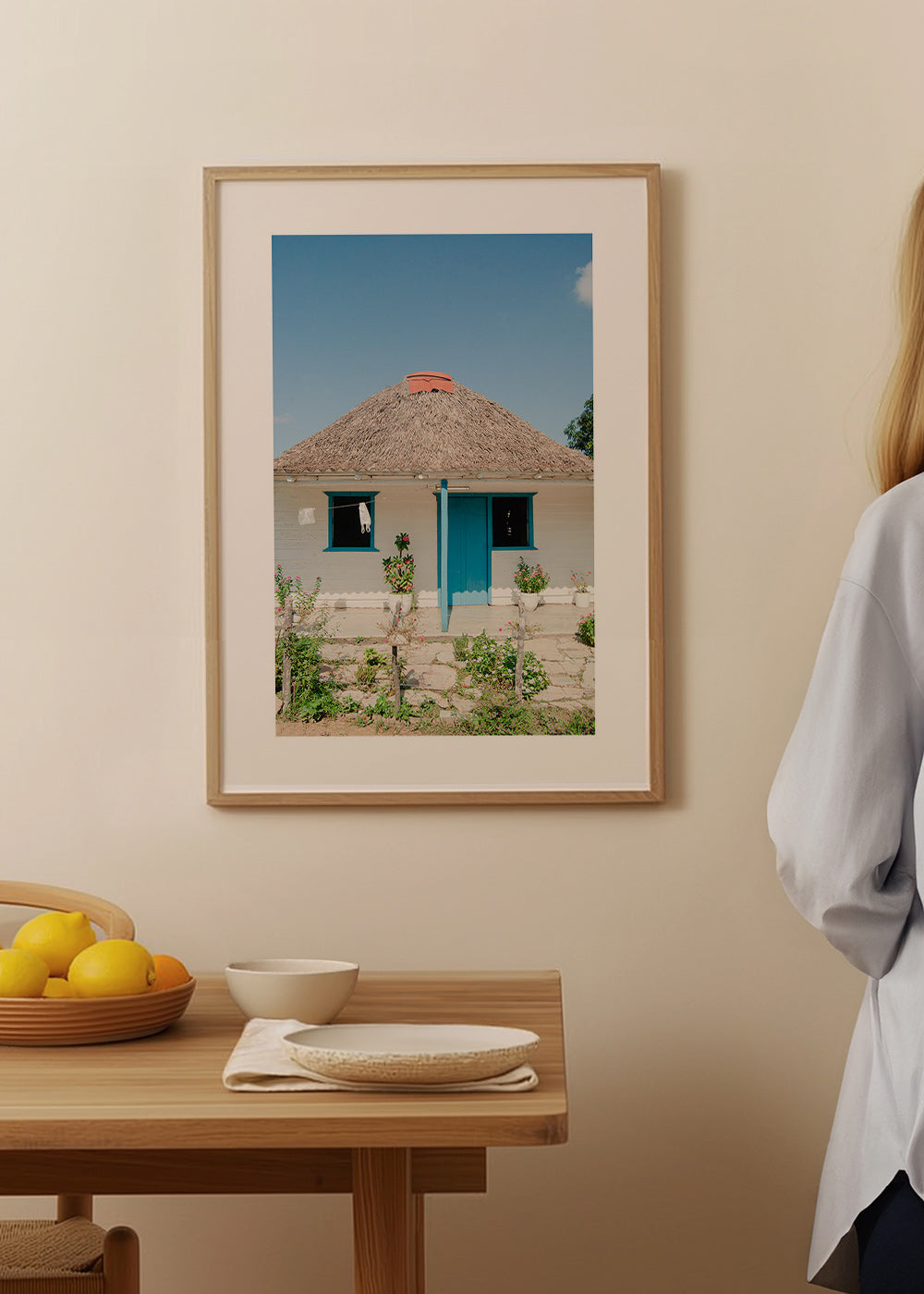 Arte paisagístico: casa com porta azul