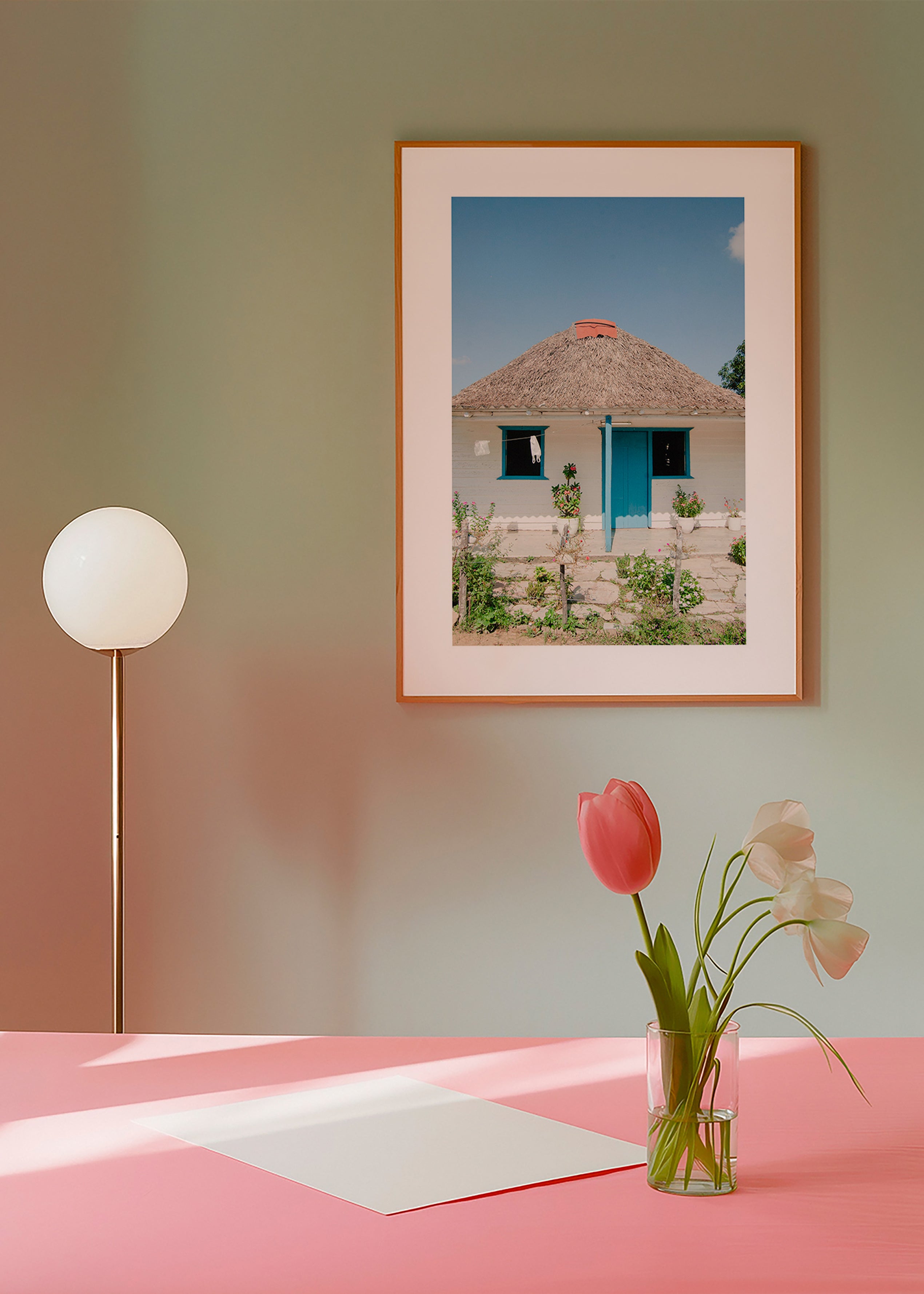 Arte paisagístico: casa com porta azul