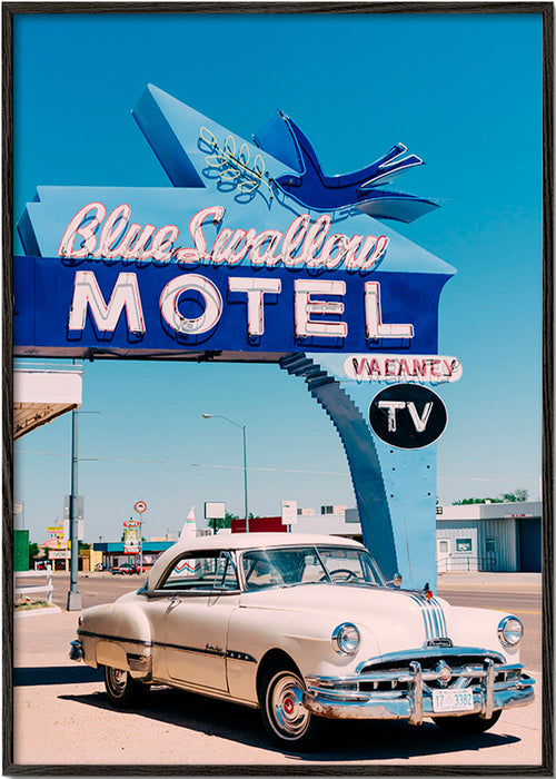 Quadro vintage de motel com carro clássico – Black Frame