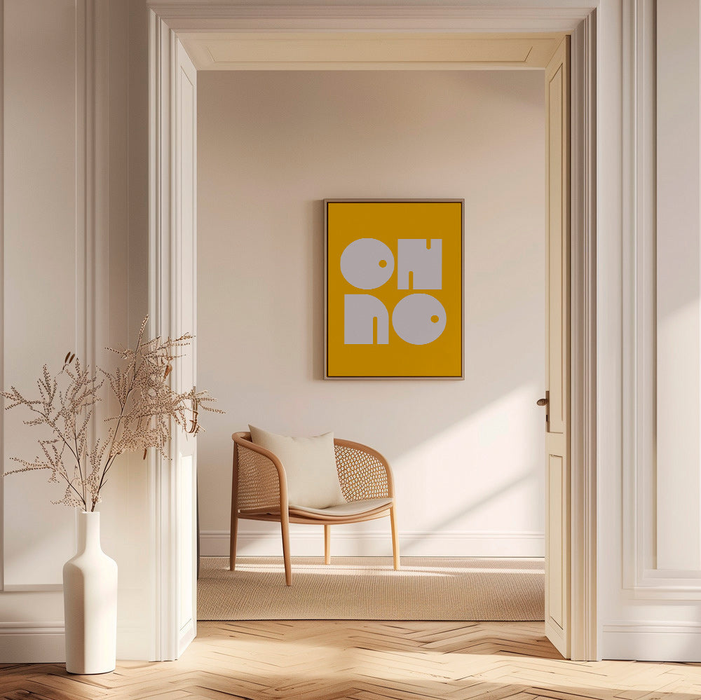 Poster geométrico com formas tipográficas mostarda – Canvas1