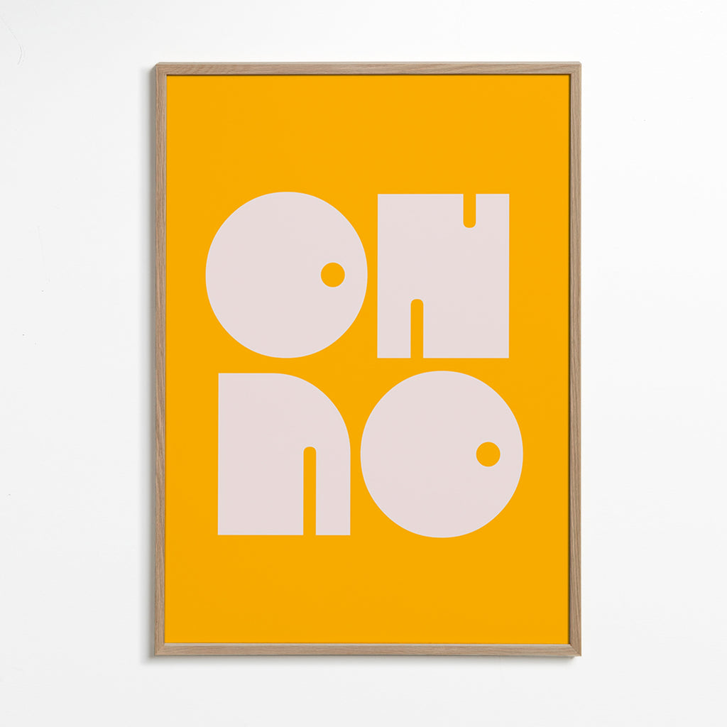 Poster geométrico com formas tipográficas mostarda – Oak Frame