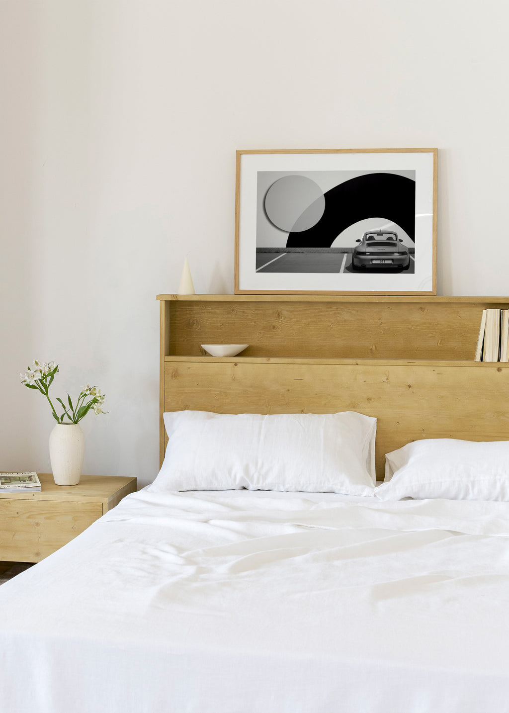 911 - Framed poster in an interior