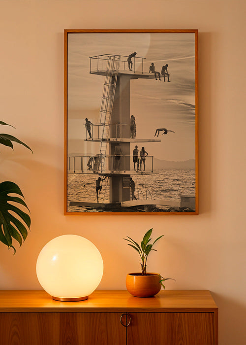 Fotografia de torre de salto na costa – Product1