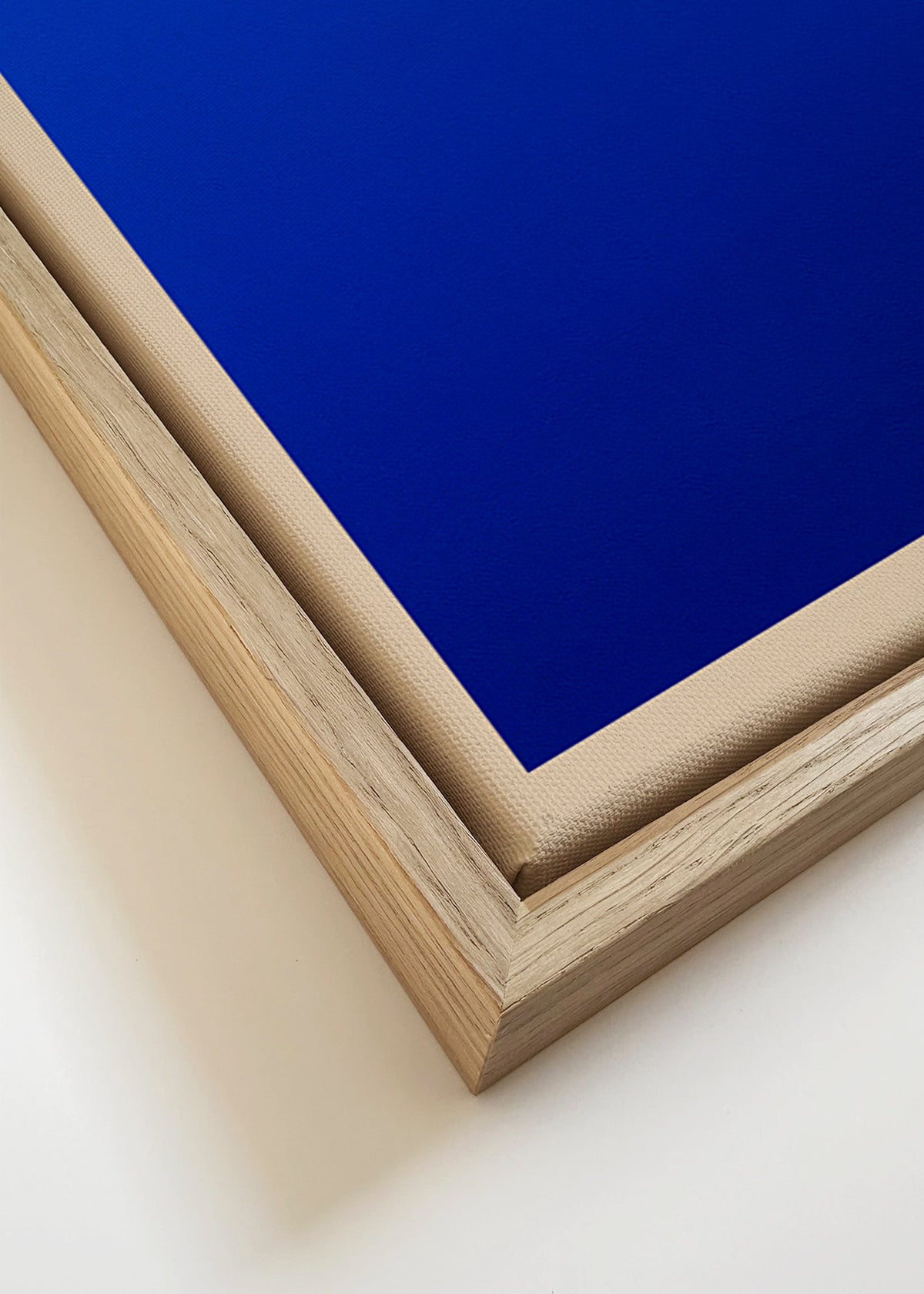 Quadro abstrato campo azul com borda bege – Canvas detail