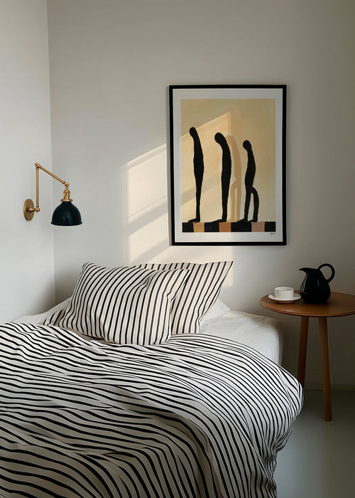 Arte abstrata com figuras alongadas em bege – Product1