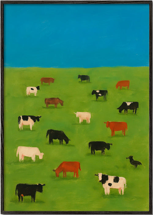 Quadro de vacas pastando em campo verde – Black Frame