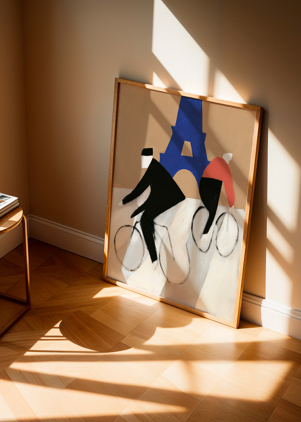 Quadro de cidade com ciclistas e Torre Eiffel – Product2
