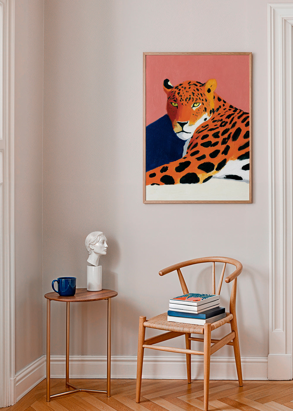 Quadro: Leopardo descansando em fundo rosa
