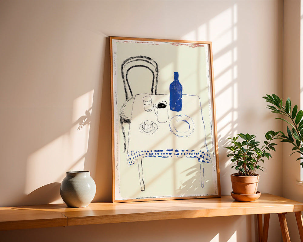 Arte para cozinha garrafa azul e louça minimal