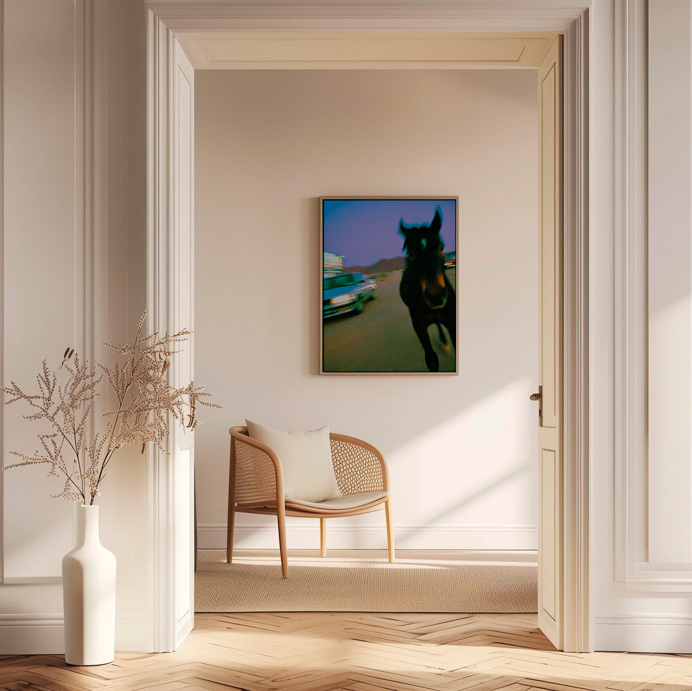 Quadro cavalo em movimento ao anoitecer