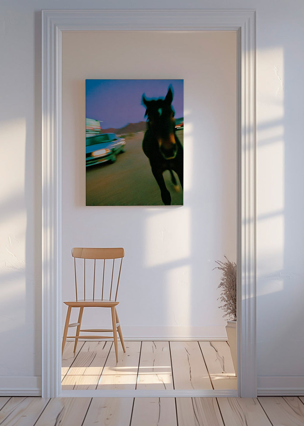 Quadro cavalo em movimento ao anoitecer