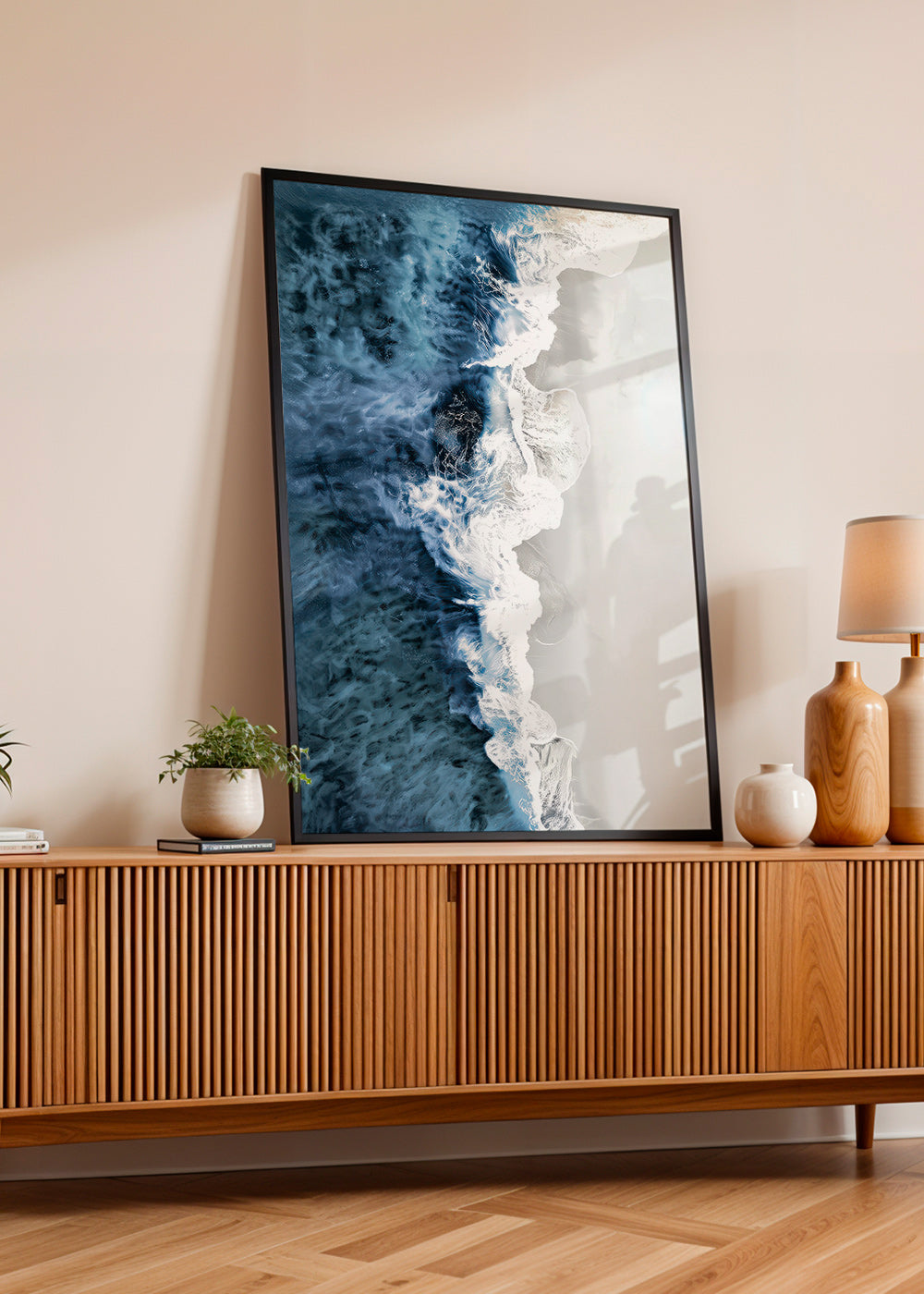 Cuadro de paisaje com ondas aéreas e espuma gráfica