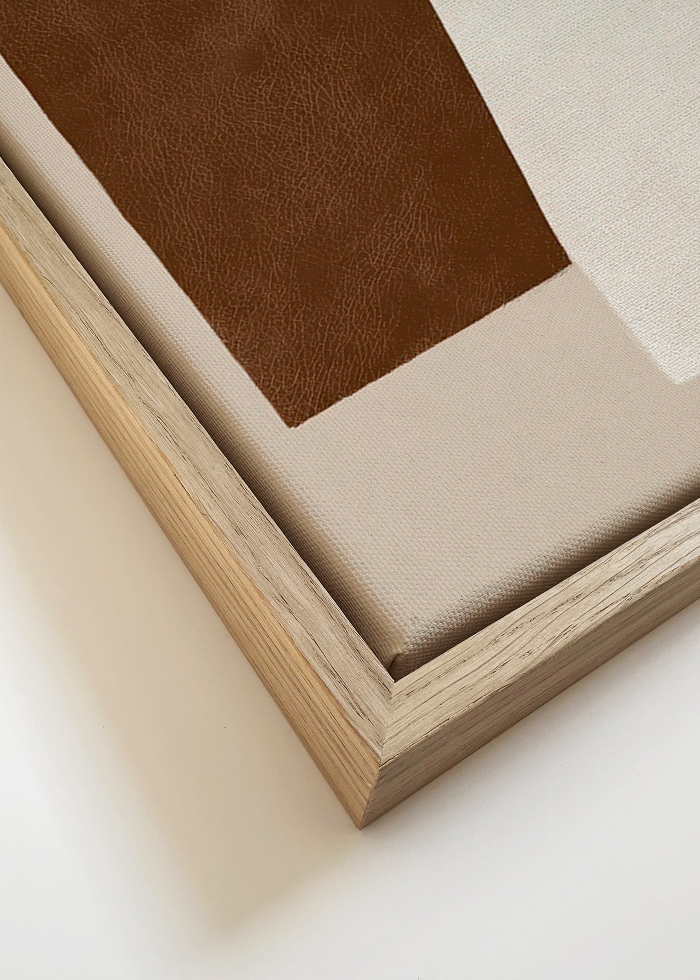 Quadro abstrato com texturas castanhas e creme