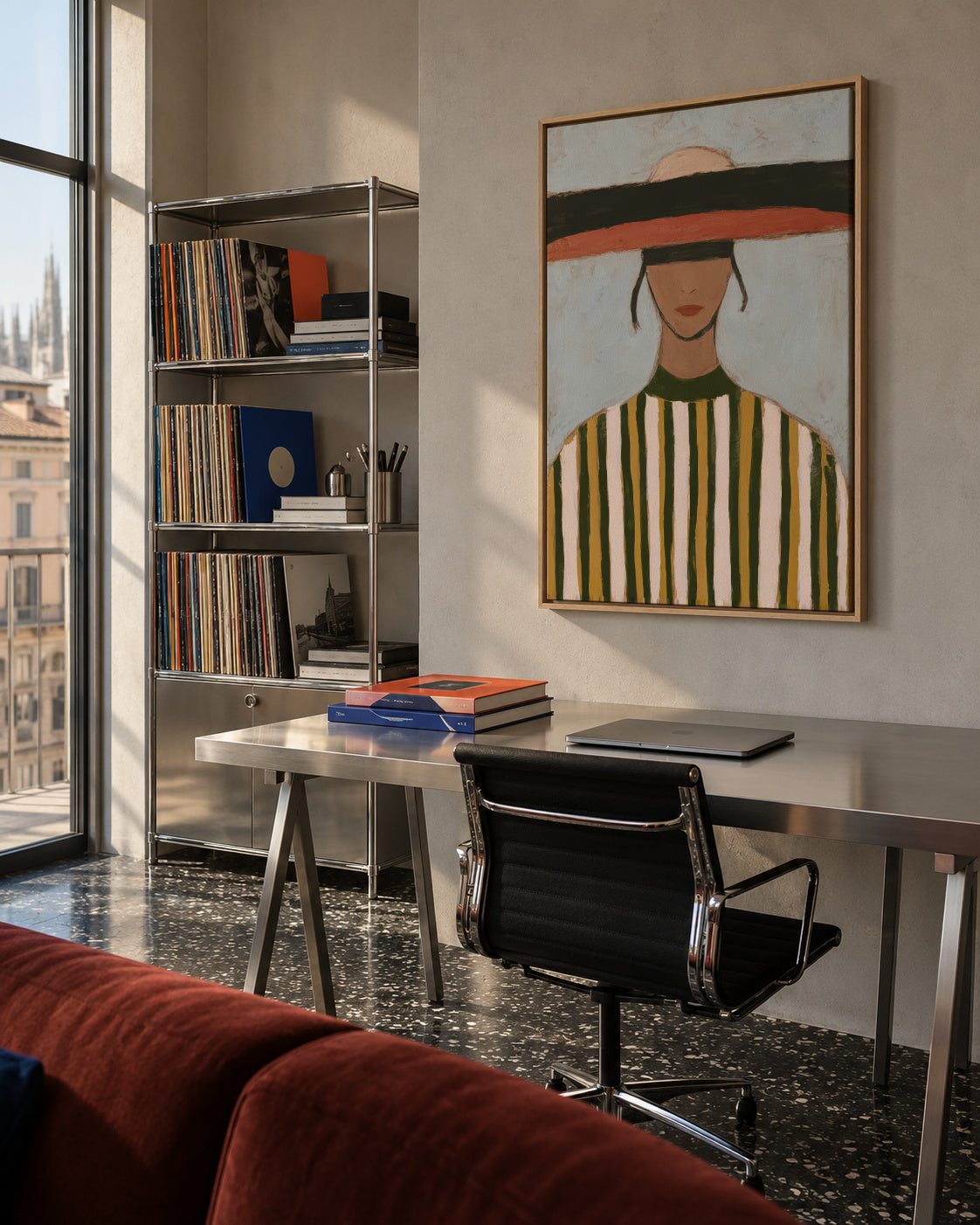Wide Brim - Framed canvas in an interior