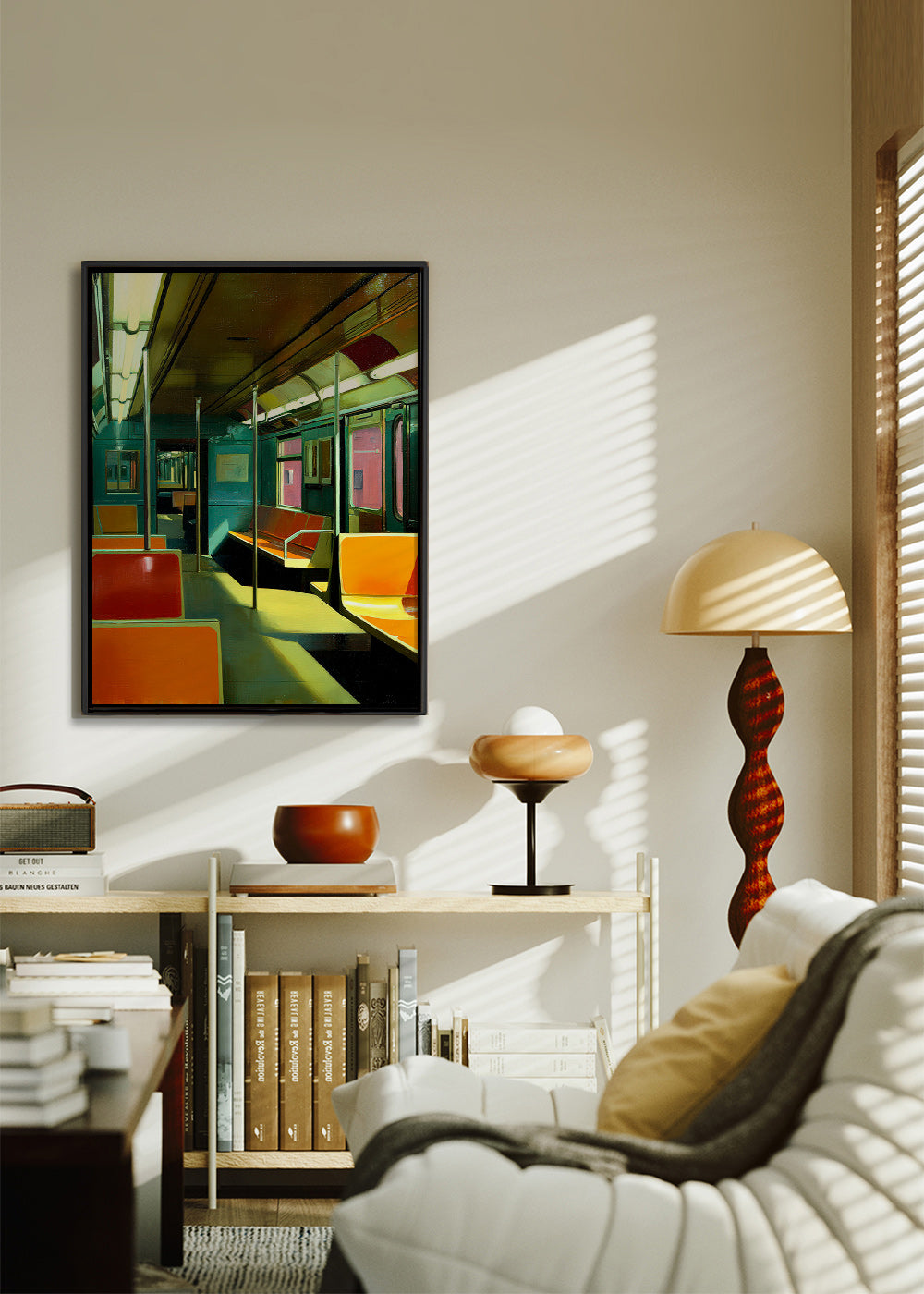 Quadro de viagem: vagão de metrô vazio com luz quente