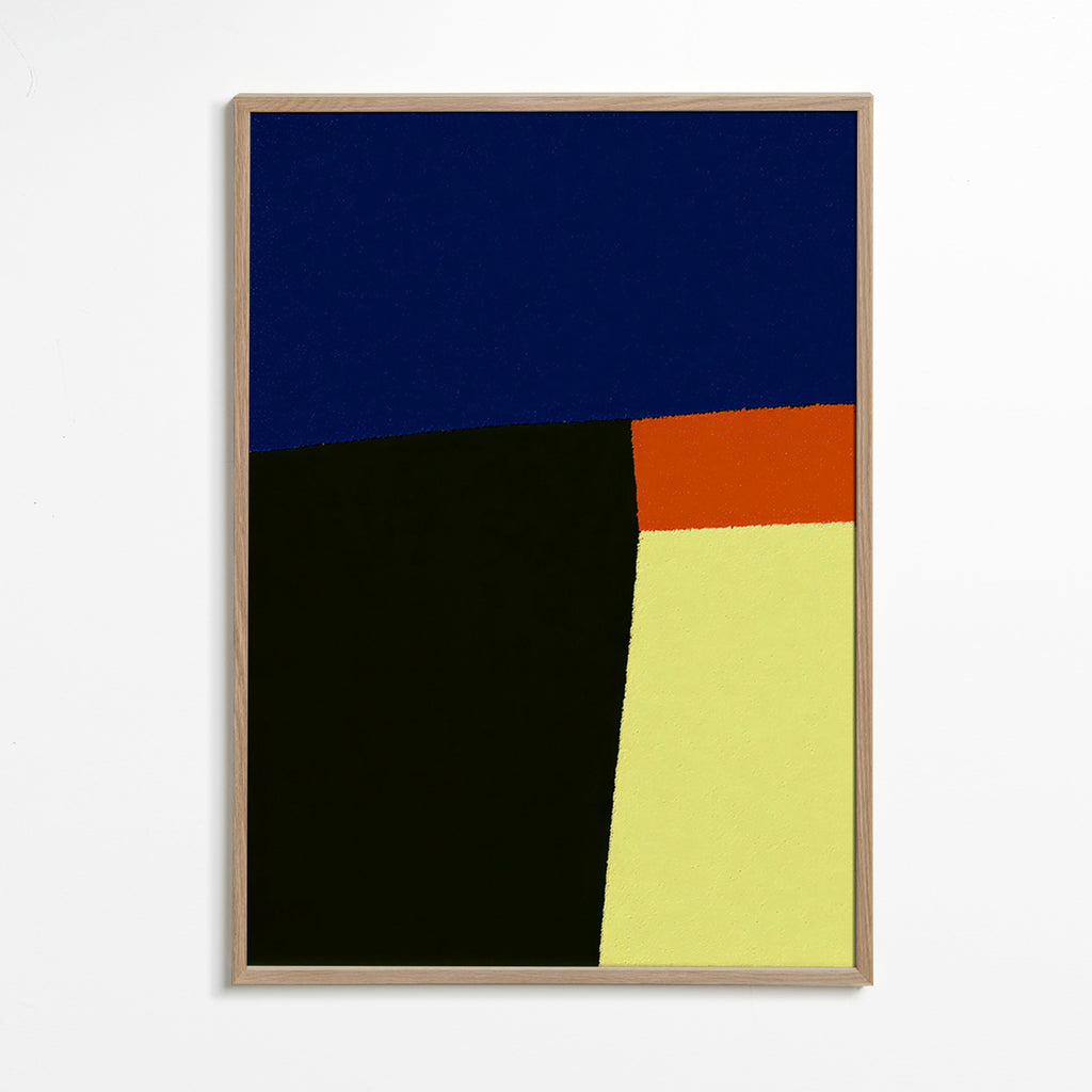 Obra abstrata com blocos azuis marcantes