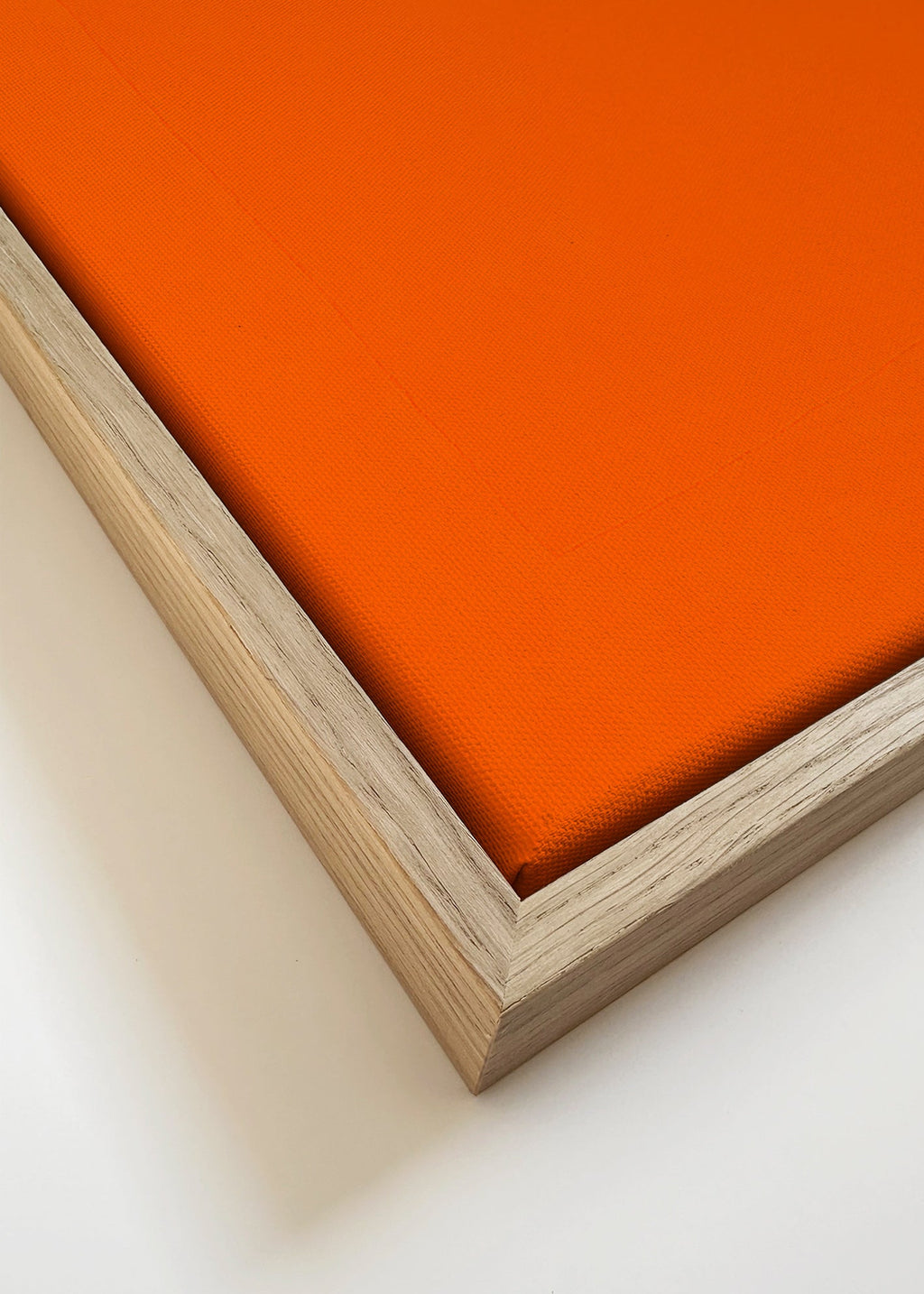 Quadro abstrato com blocos laranja