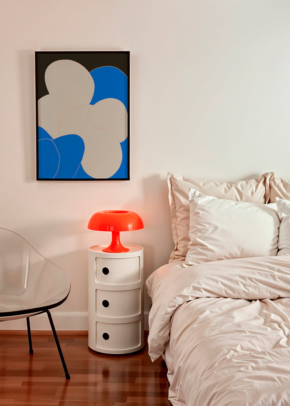 Quadro abstrato com formas orgânicas azul e branco