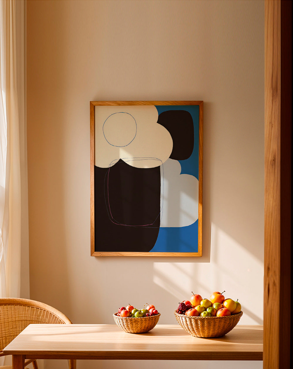 Quadro abstrato com formas orgânicas azuis