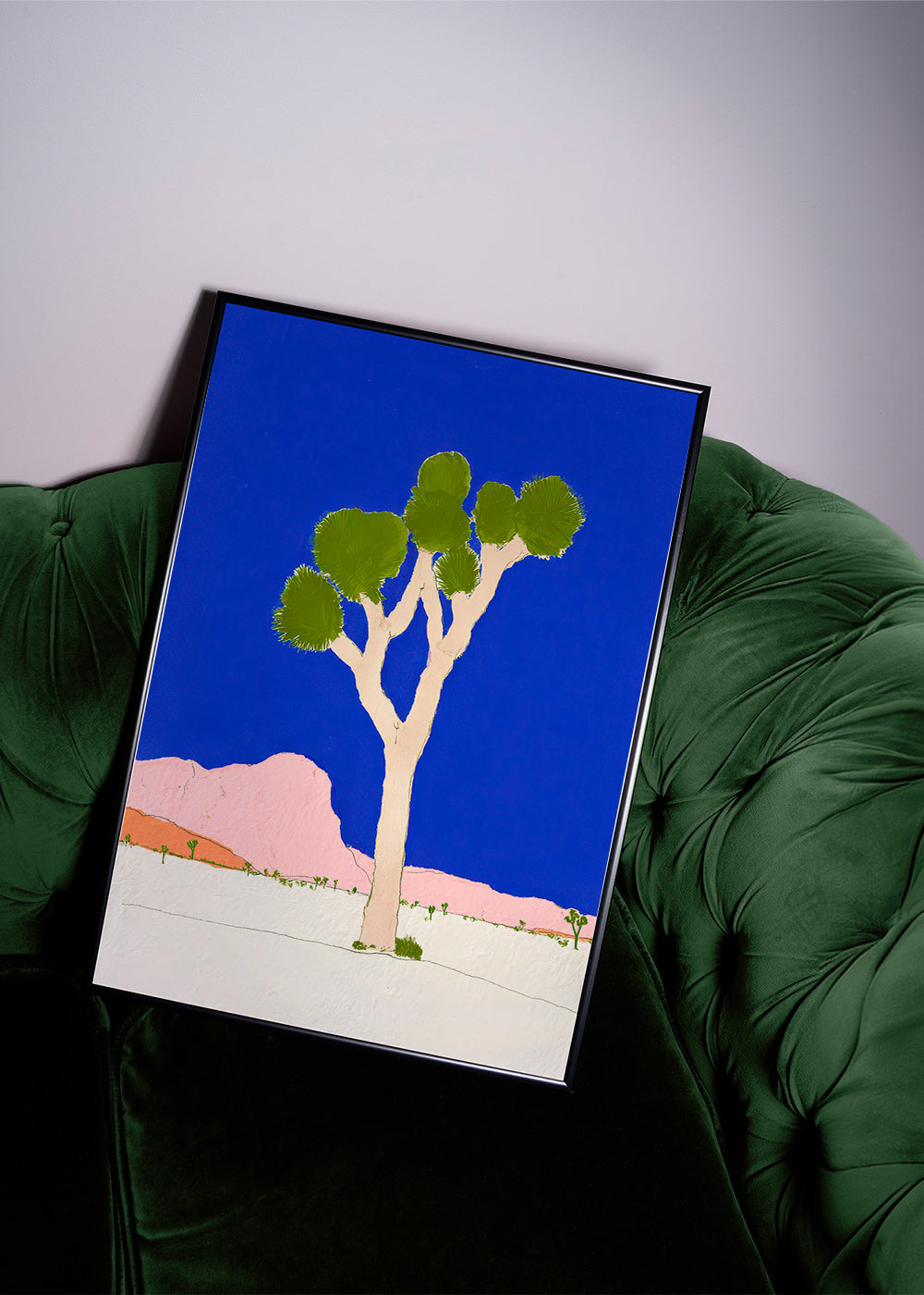 Arte paisagística: árvore do deserto contra céu azul vivo