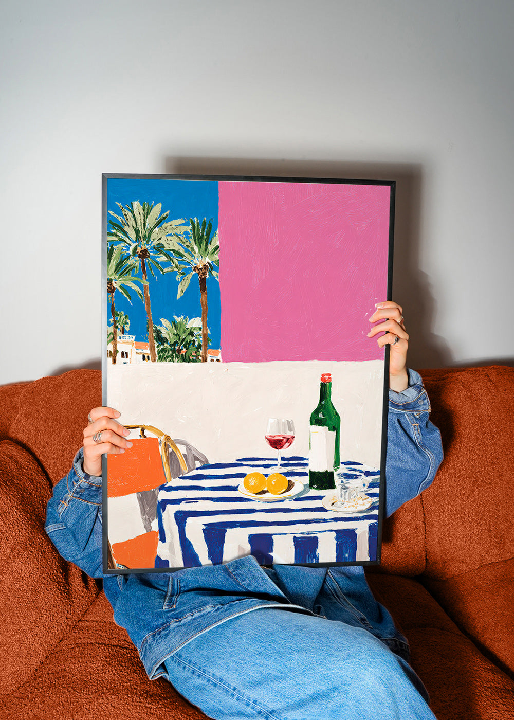 Arte para cozinha mesa às riscas, vinho e palmeiras