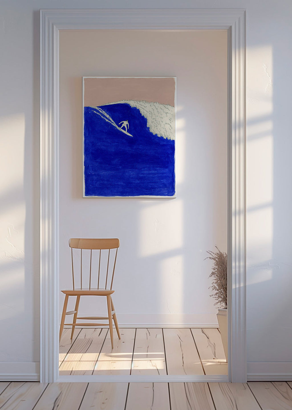 Quadro desportivo: surfista em onda azul intensa