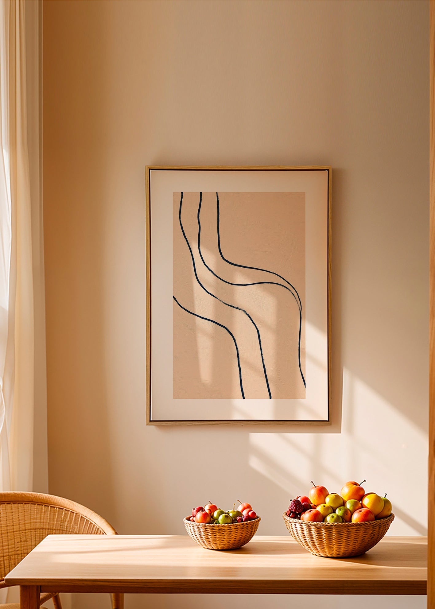 Quadro minimalista com linhas fluidas em bege