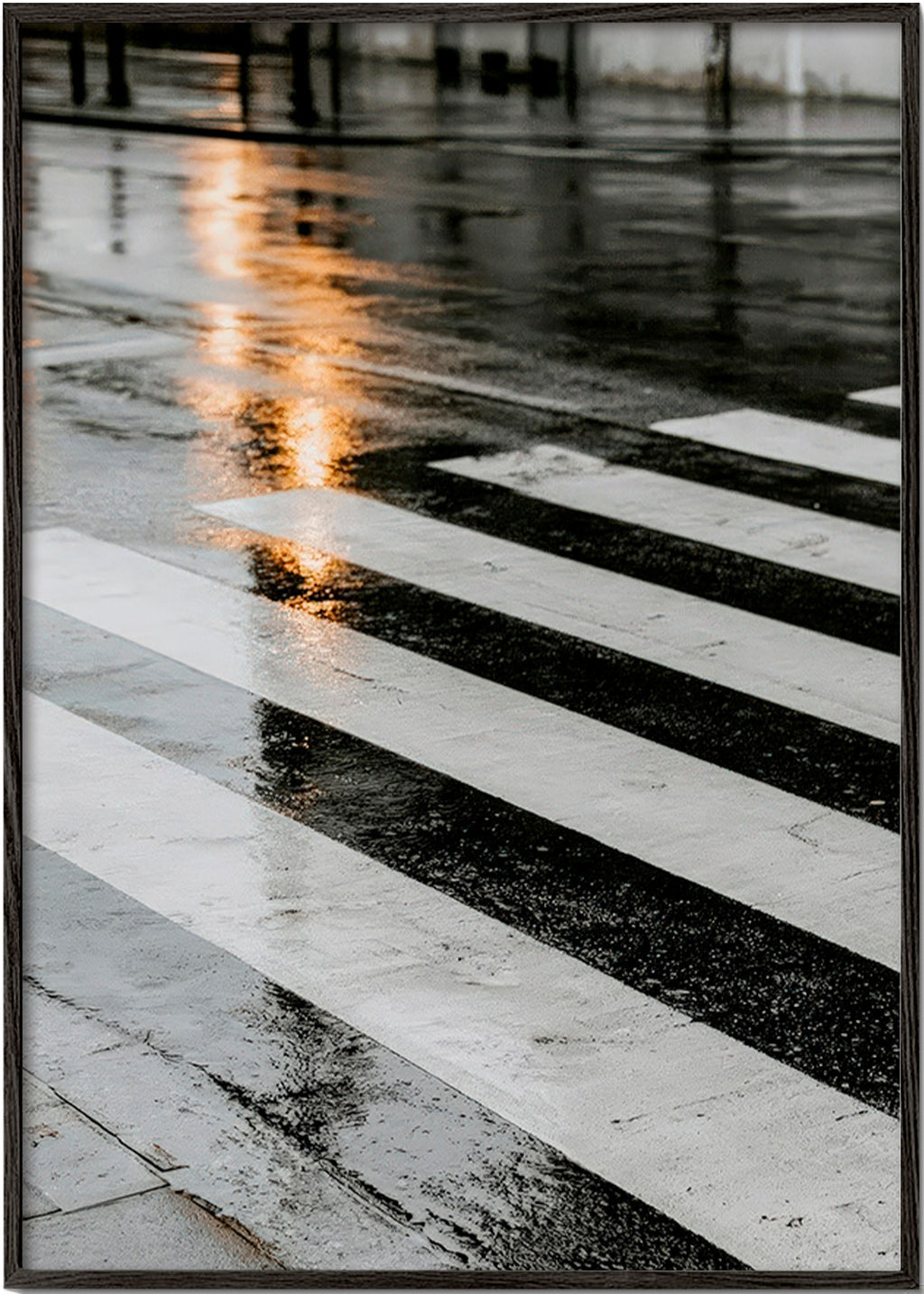 Fotografia urbana: faixa molhada na cidade
