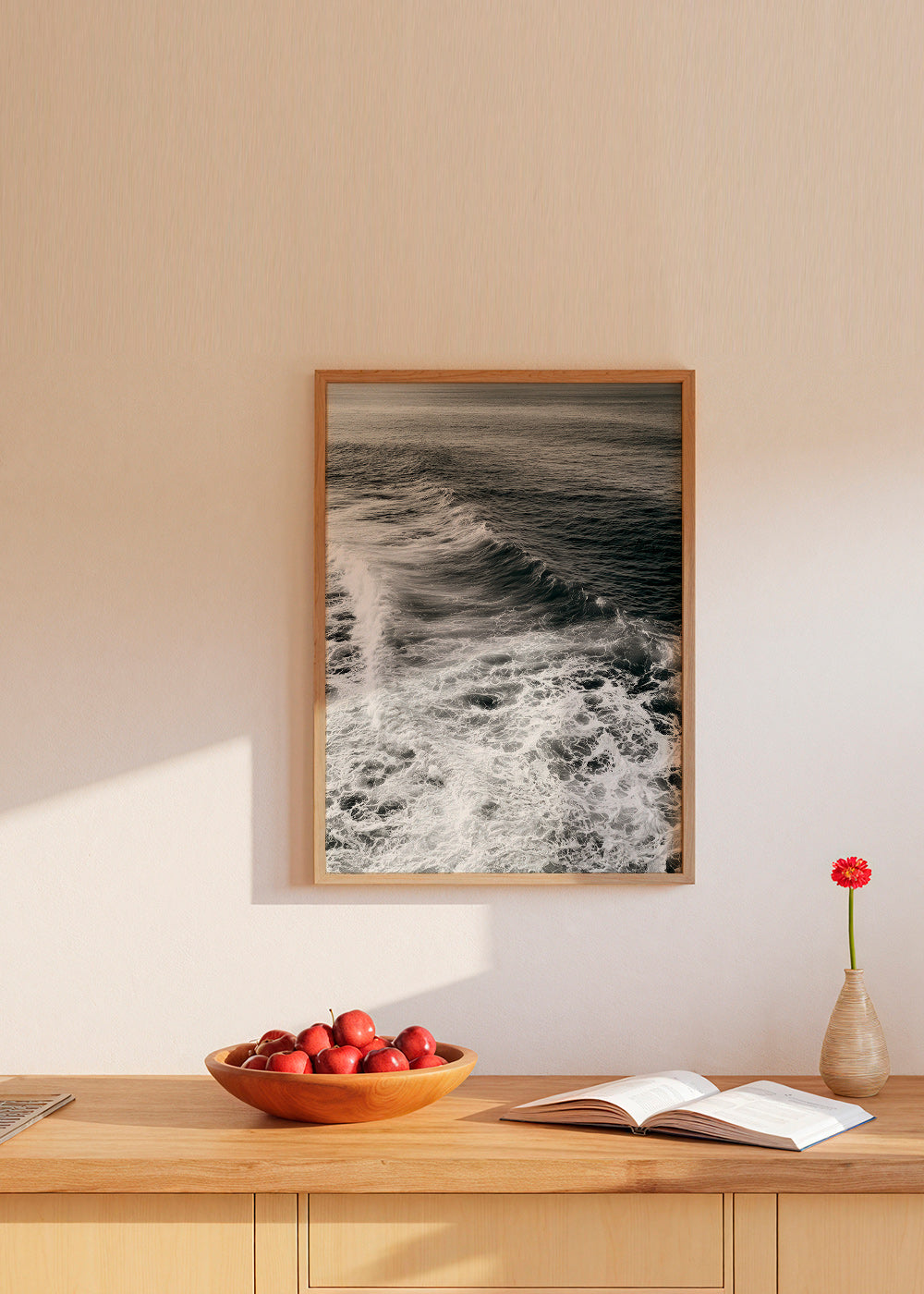 Fotografia de ondas em preto e branco