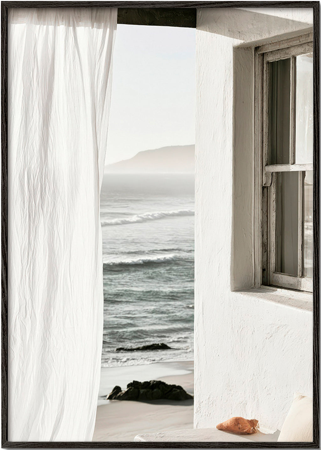 Quadro de paisagem com janela para o mar