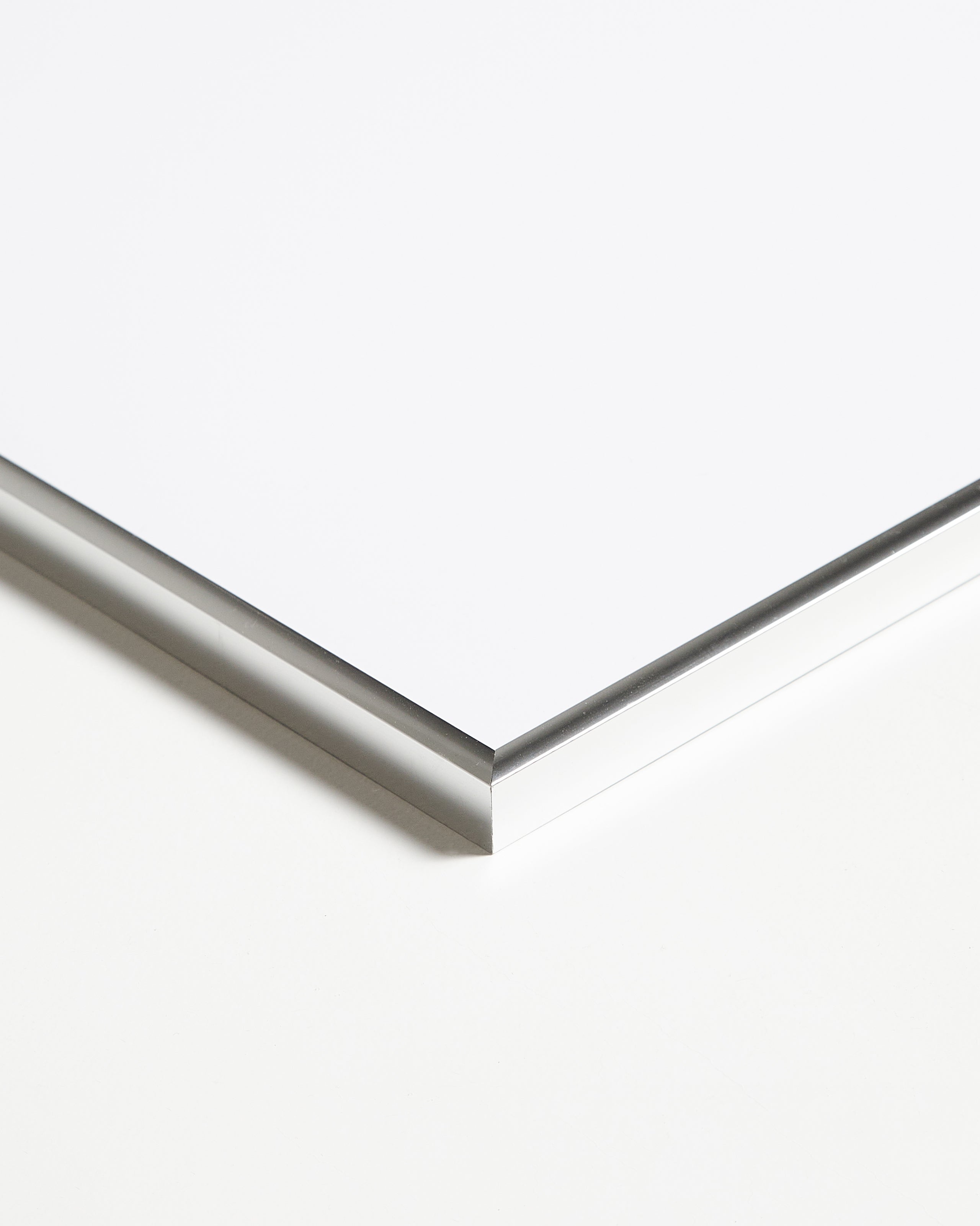 Marco plateado 60x90cm