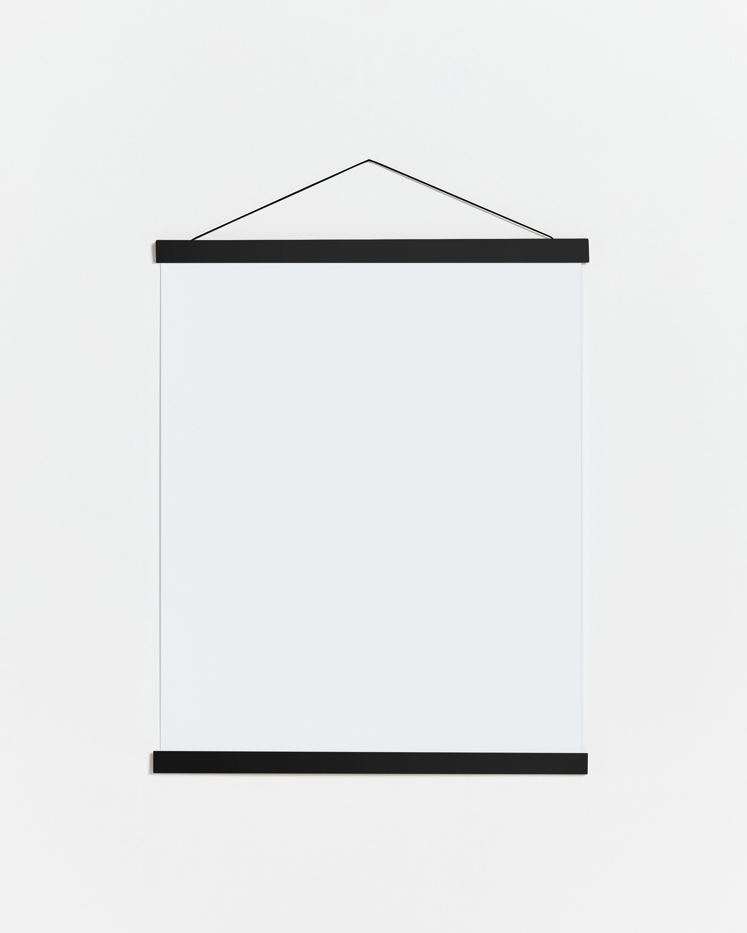 Colgador para póster de 30cm de madera y color negro