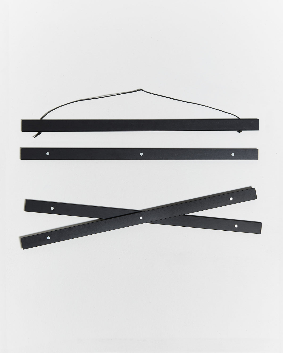 Colgador para póster de 20cm de madera y color negro