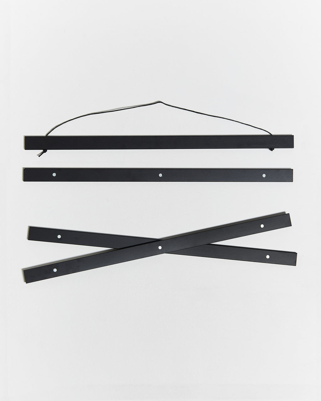 Colgador para póster de 40cm de madera y color negro